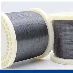 Silah üretimi için gerekli yapısal bileşenler için bileşik malzemeler için polyetheretherketone (PEEK) lifleri