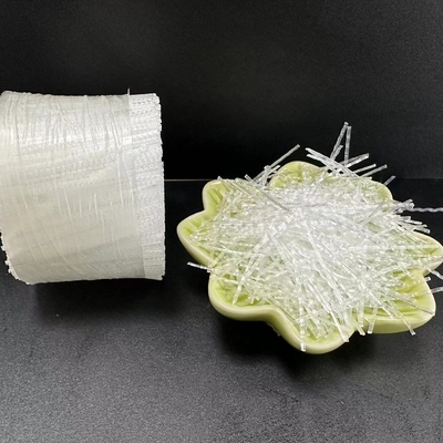 Sivil Mühendislik Katkı maddesi PP Makro Fiber Dalga Form 24-60mm Çimento Güçlendirme ve Karkma Karşıtı